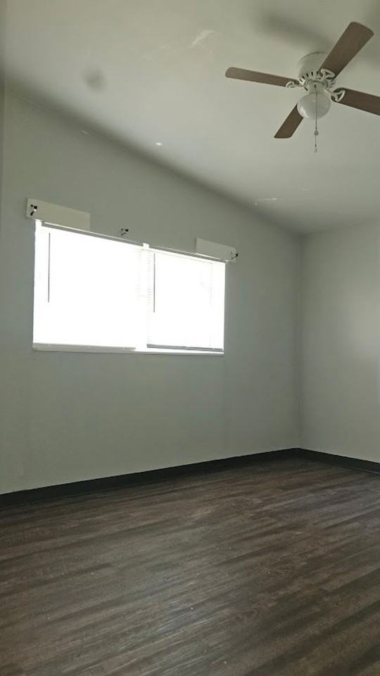 2014 N Flintlock Dr - Photo 2 of 7