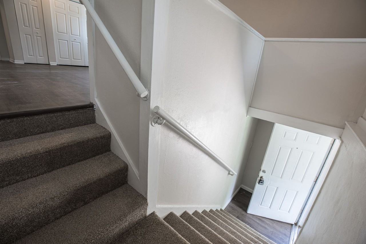 3390 Stillman St - Photo 2 of 16