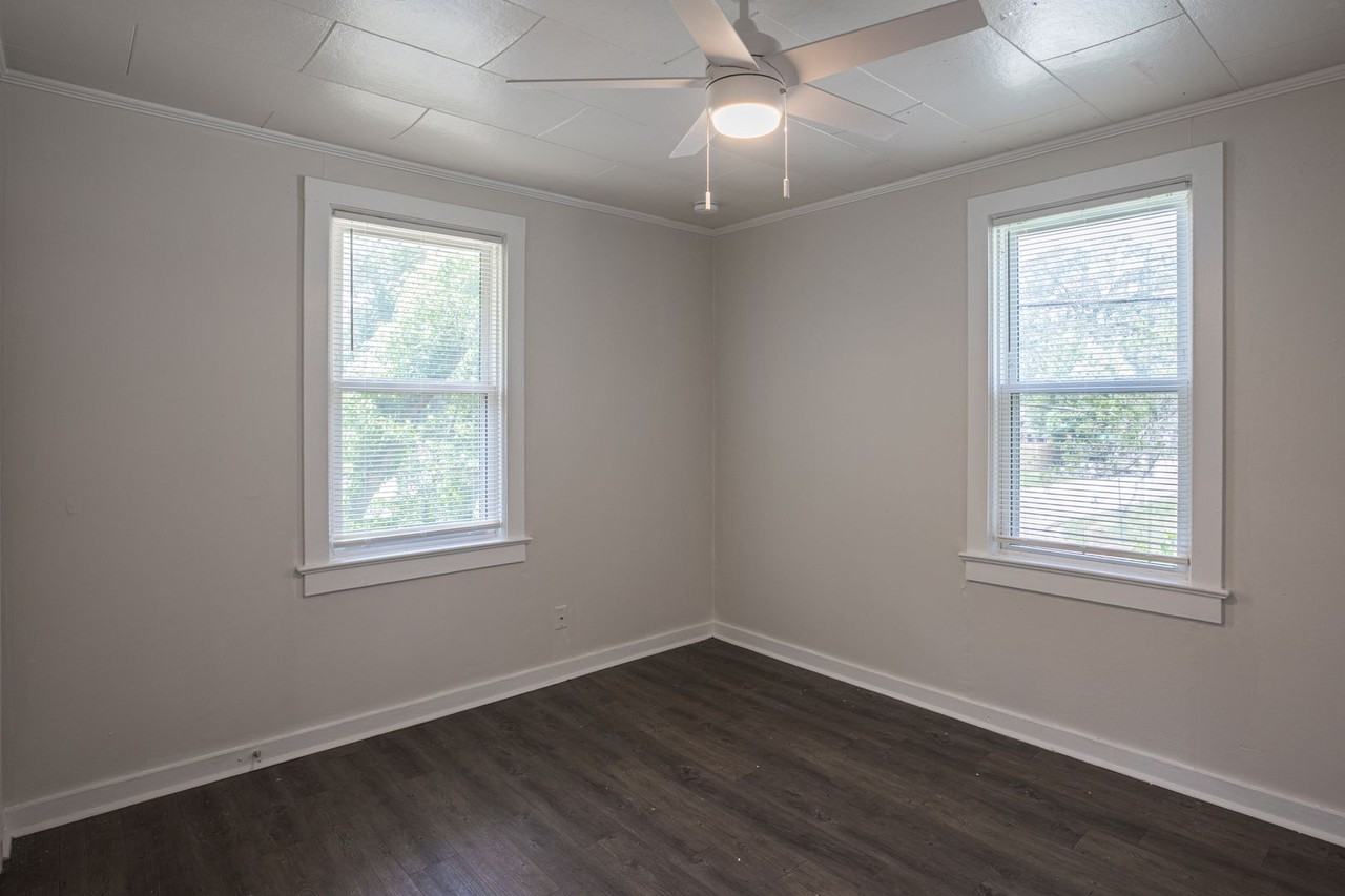 3390 Stillman St - Photo 5 of 16