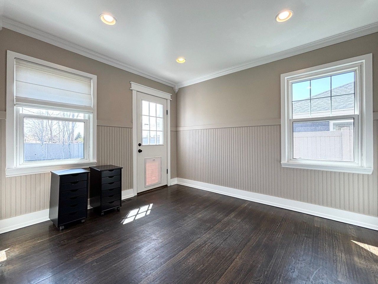 2054 E Crystal Ave - Photo 5 of 42