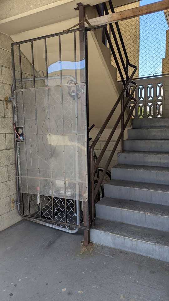 2131 South Beretania Street - Photo 3 of 3