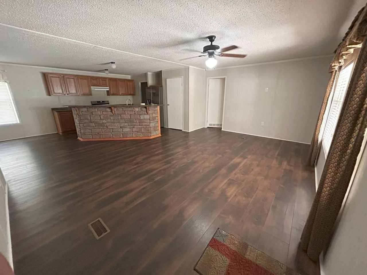 194 Barons Rd - Photo 2 of 50