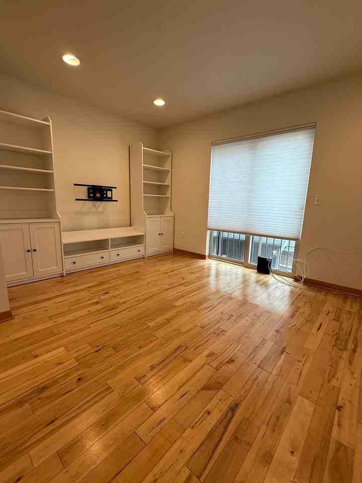 9006 18th Avenue Southwest - Photo 7 of 17