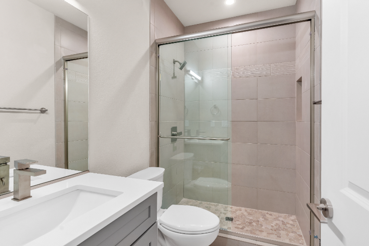 1913 Conejos Pl - Photo 3 of 17