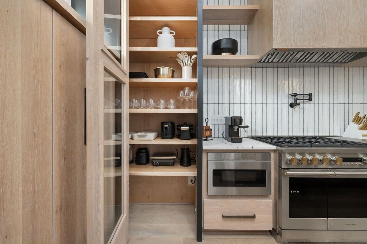 2017 Angier Ave - Photo 6 of 31