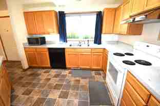 2880 S 7th Pl - Photo 1 of 1