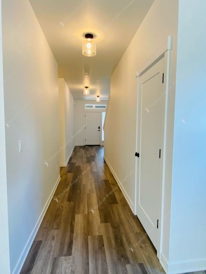 20756 Se Iron Horse Ln - Photo 3 of 39