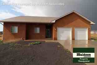 1207 W De La Vista Ct - Photo 1 of 1