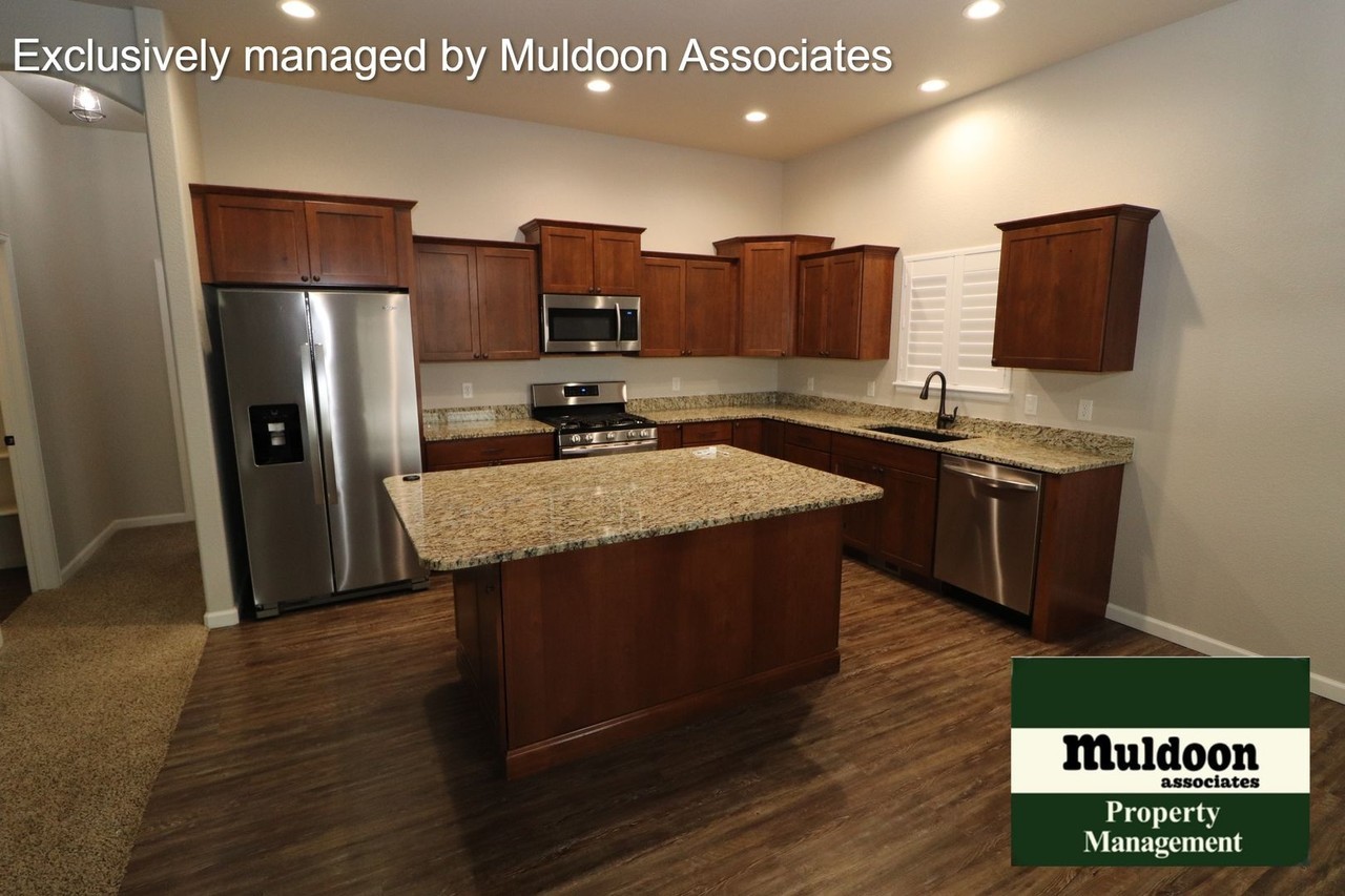 1207 W De La Vista Ct - Photo 4 of 14