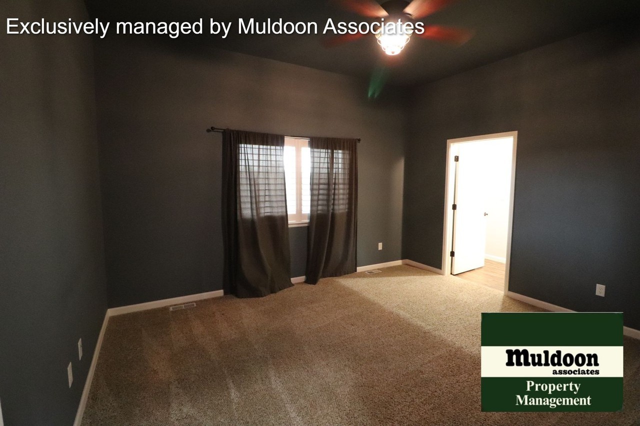 1207 W De La Vista Ct - Photo 6 of 14