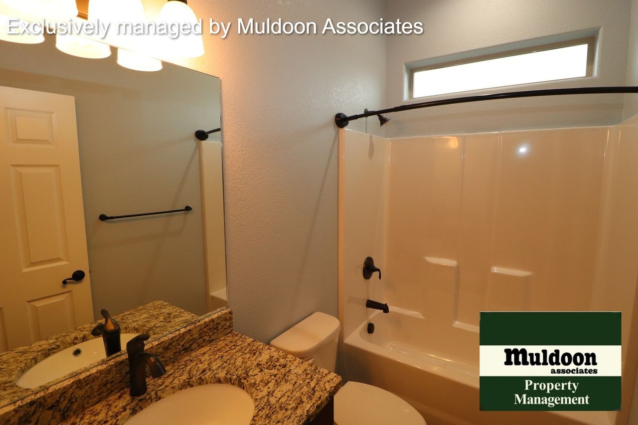 1207 W De La Vista Ct - Photo 7 of 14
