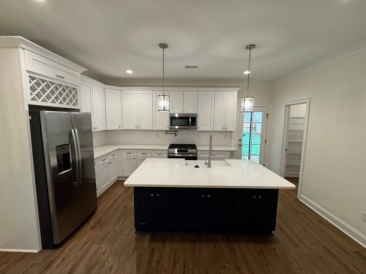 1814 Mcdonald St - Photo 2 of 11