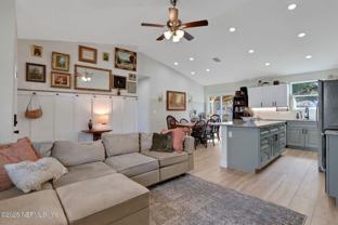11604 Sail Ave - Photo 1 of 1