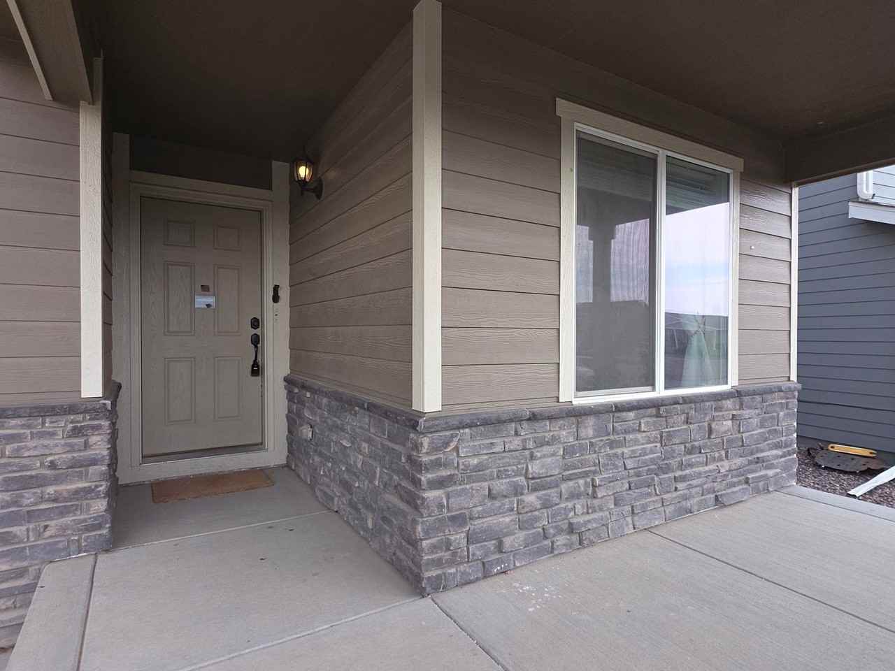 47312 Lilac Ave - Photo 3 of 50