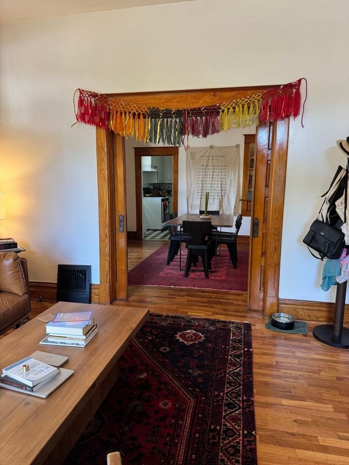 1905 Mapleton Ave - Photo 5 of 12