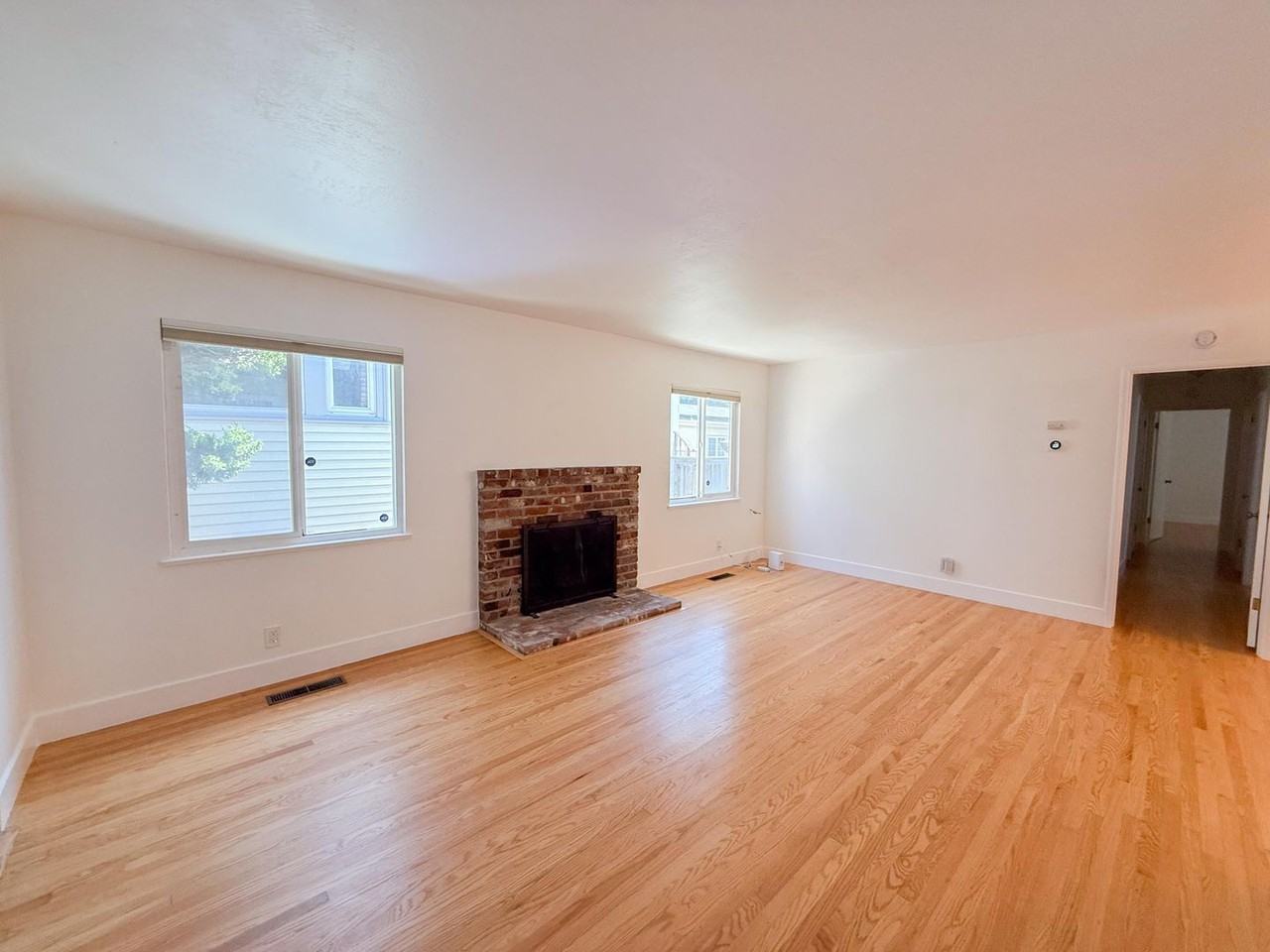 5436 Fresno Ave - Photo 3 of 24