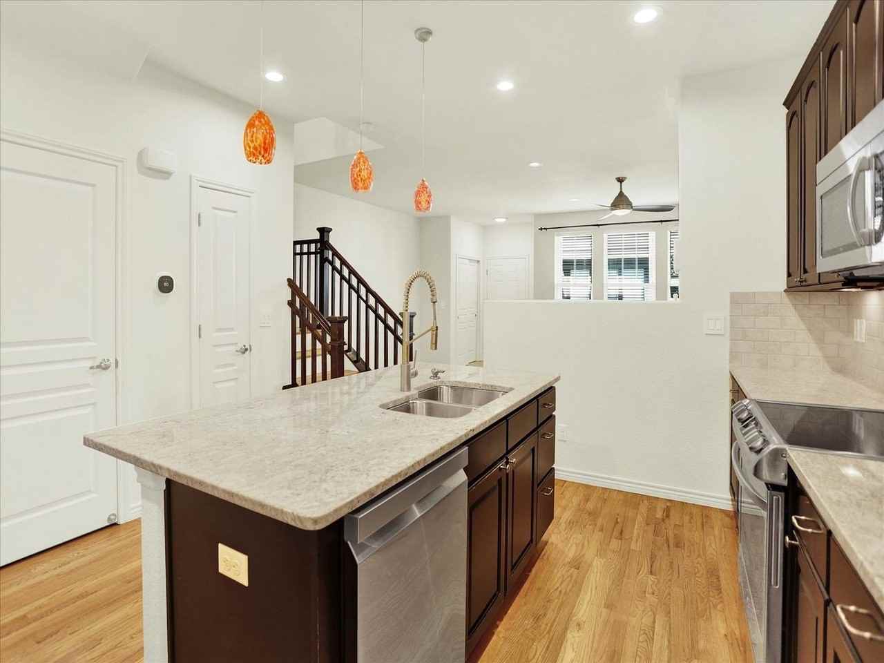 5822 S Van Gordon Ln - Photo 2 of 31