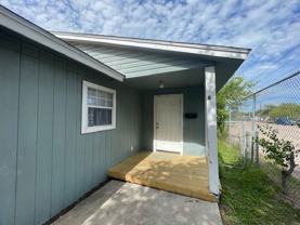 1620 7th St #2 - Photo 1 of 1