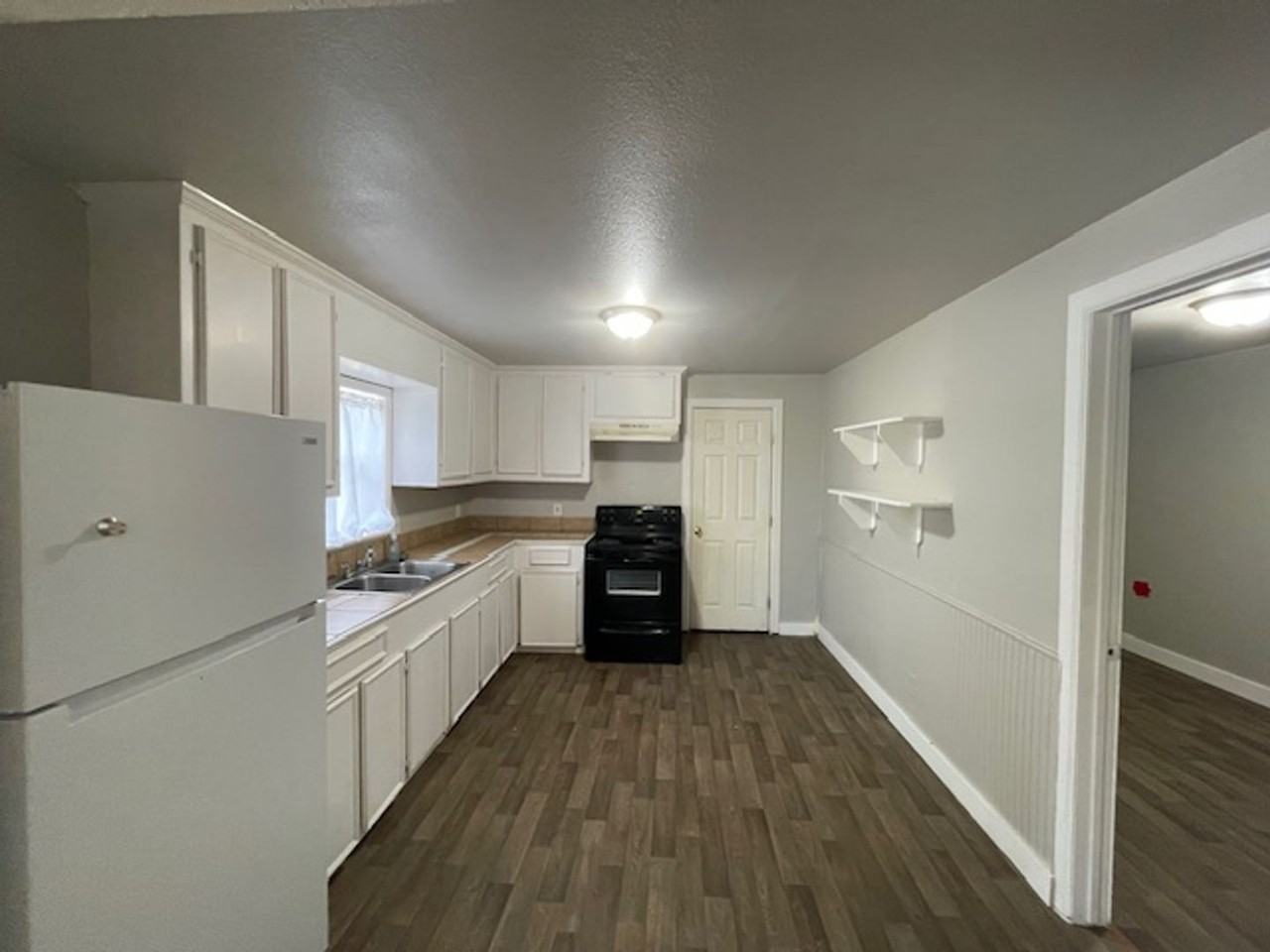 1620 7th St #2 - Photo 6 of 14