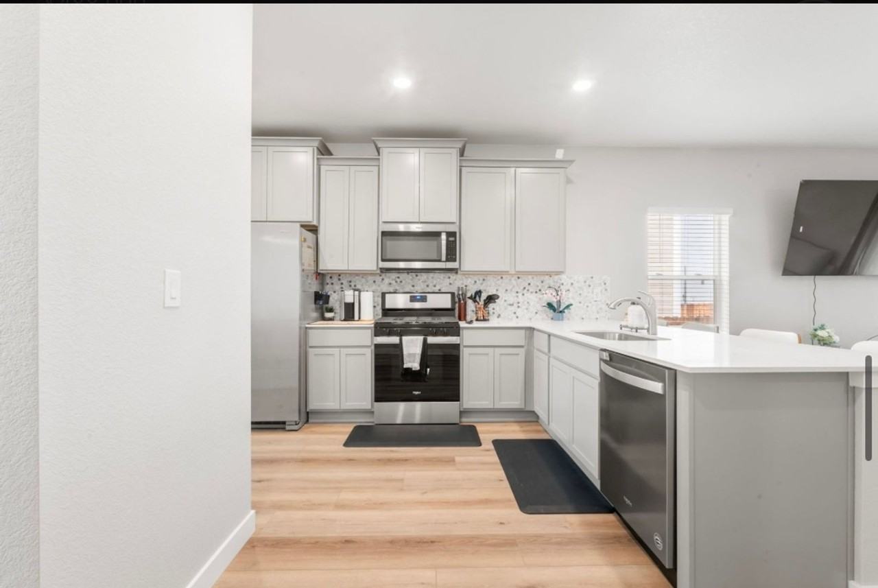 17801 E 95th Pl - Photo 6 of 20