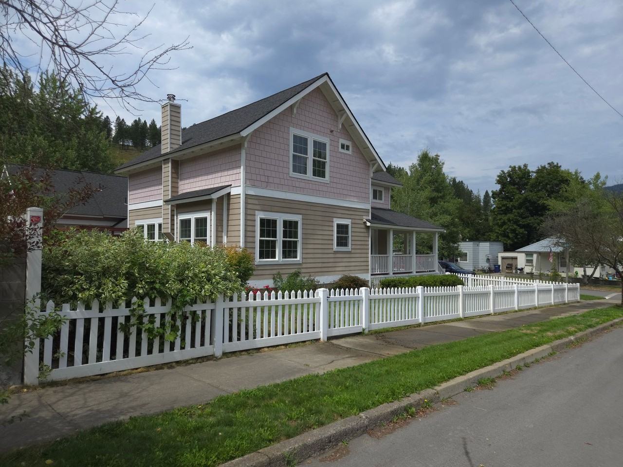 101 Silver Ave - Photo 3 of 39