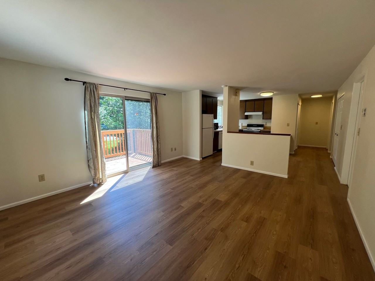 1496 Saddle Club Rd Se - Photo 3 of 12