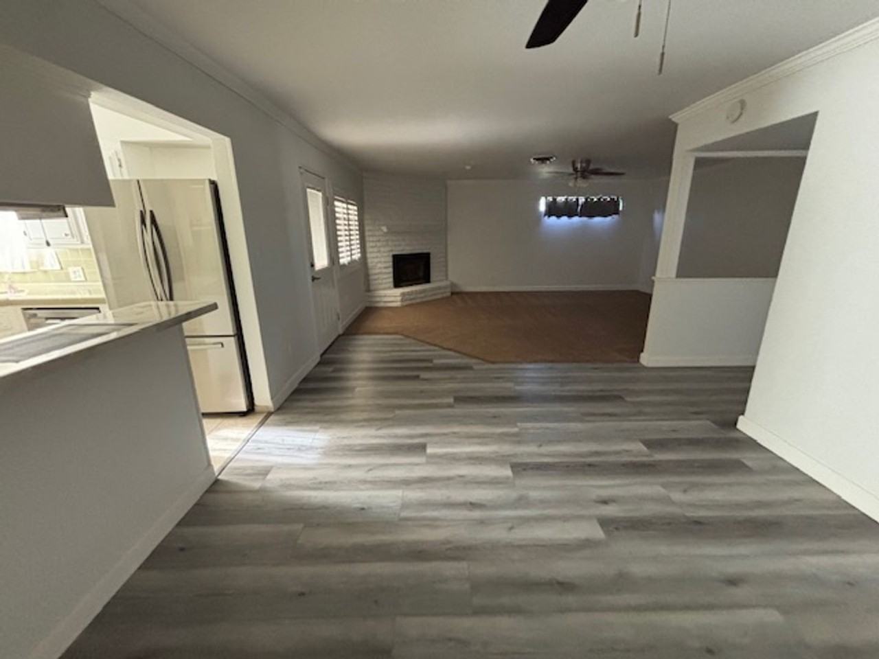 1201 Yorba Linda St - Photo 5 of 27