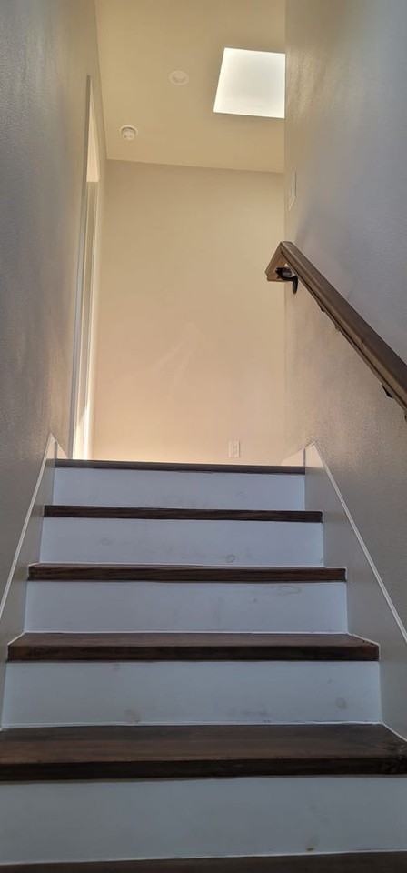 1002 Morningside Dr #6 - Photo 5 of 40