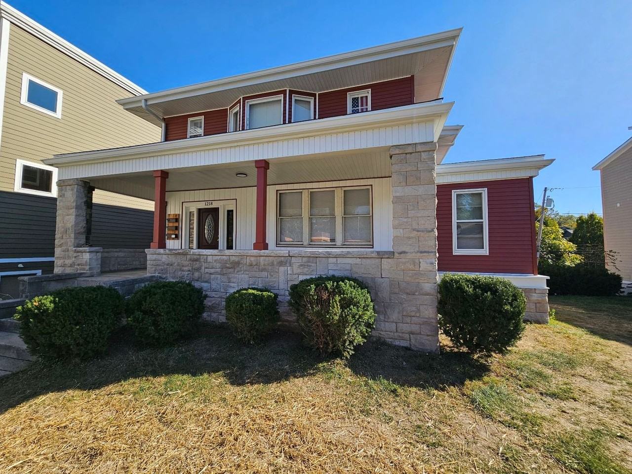 1218 N College - Photo 2 of 38