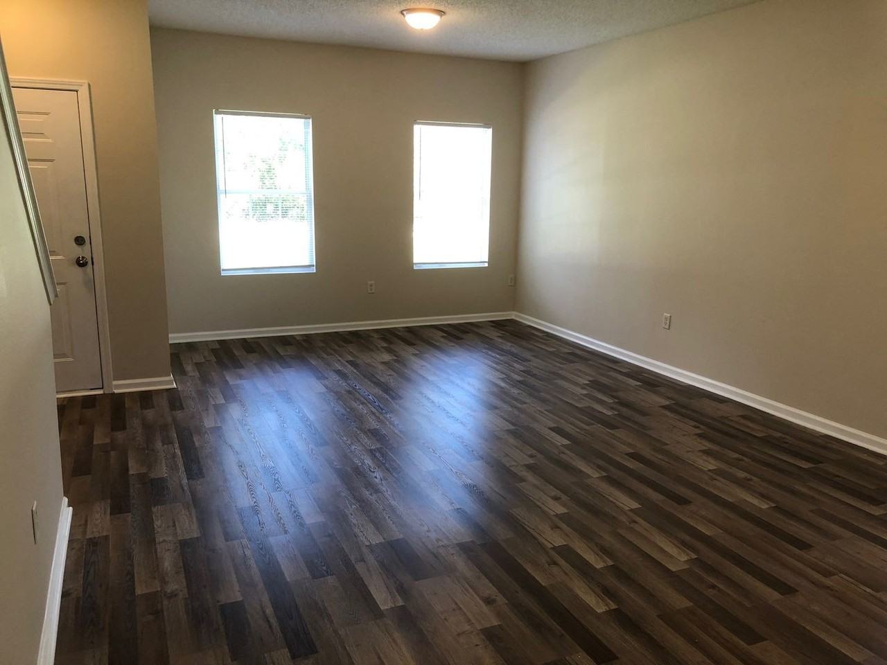 1 Rainrock Pl - Photo 6 of 50