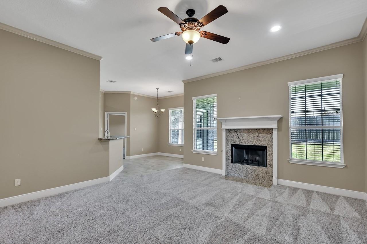 106 Abner Ln - Photo 2 of 48