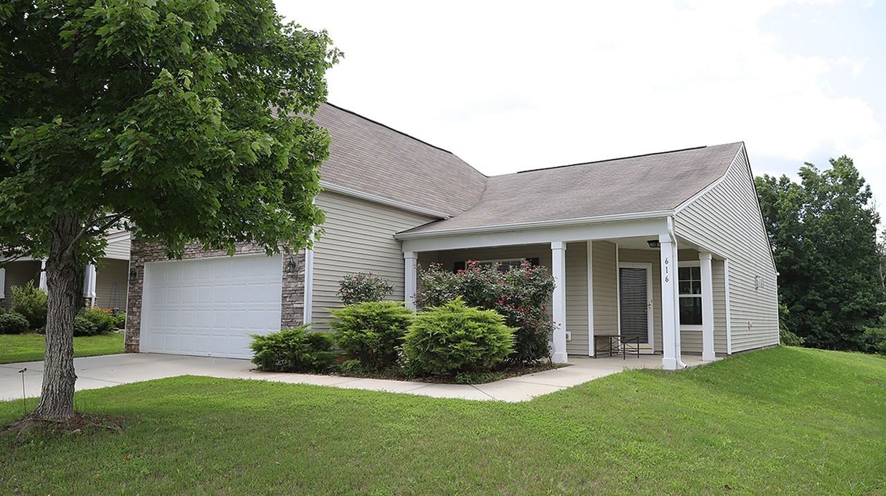 616 Collington Dr - Photo 4 of 21