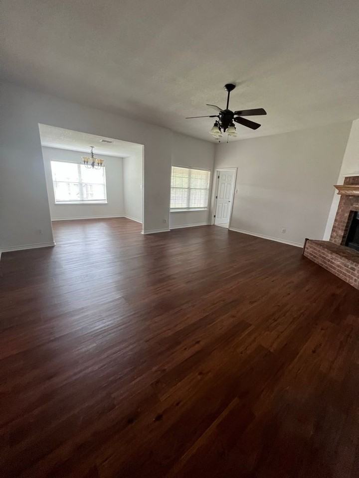 4701 Many Waters Dr - Photo 3 of 14