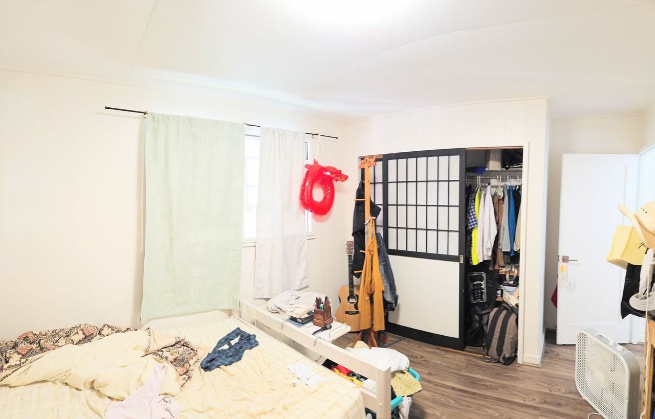 2014 Nu Pl Apt B - Photo 4 of 9