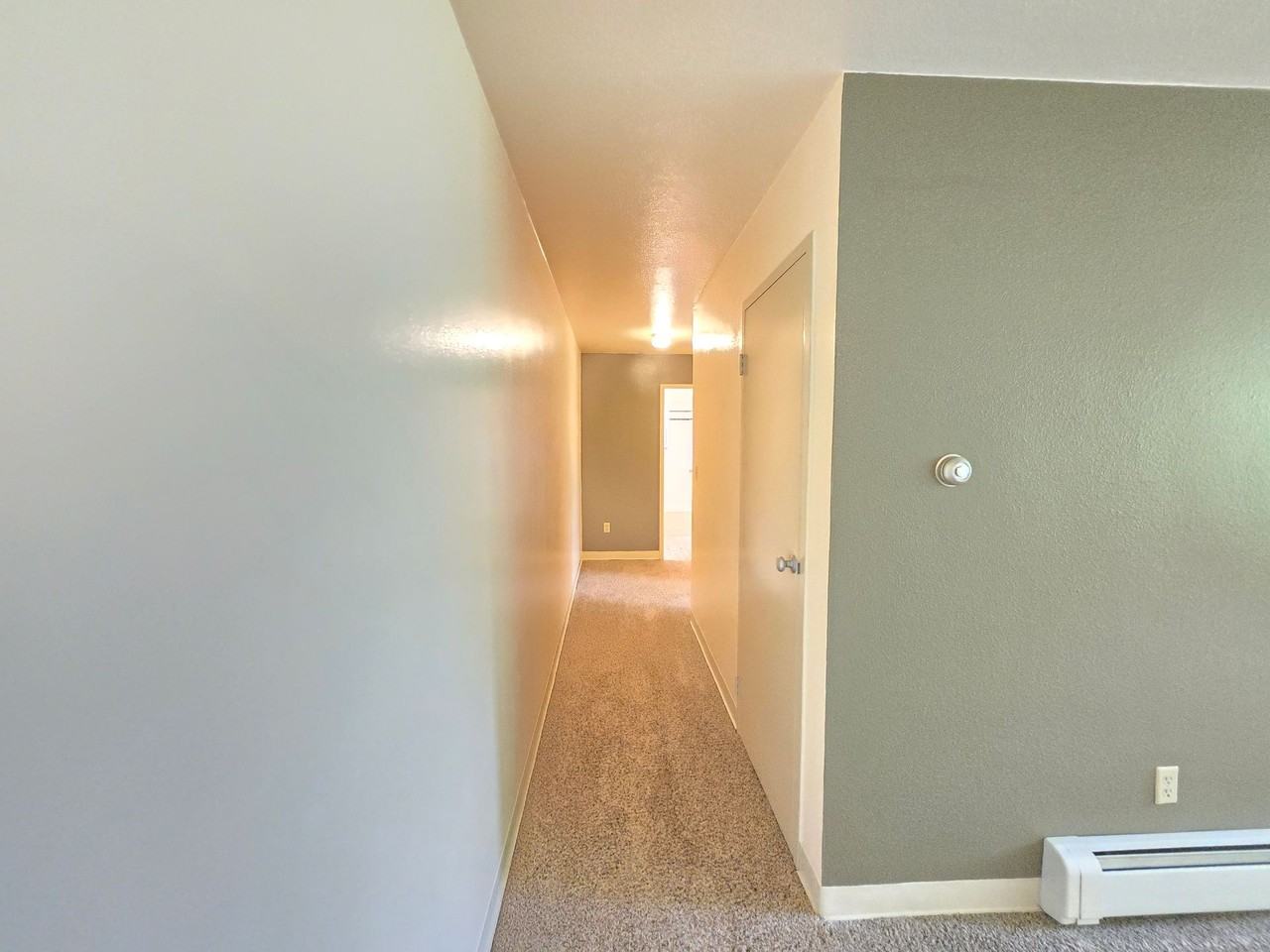 Welcome to Kenwood Manor Apartments – Tucked Away in the Heart of Sioux Falls - Photo 2 of 11