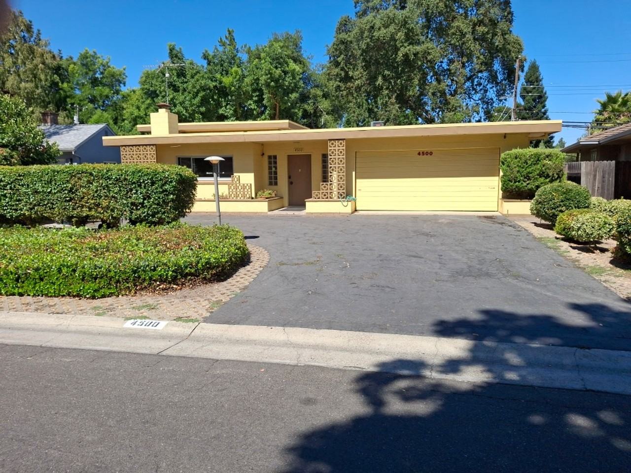 4500 Hillview Way