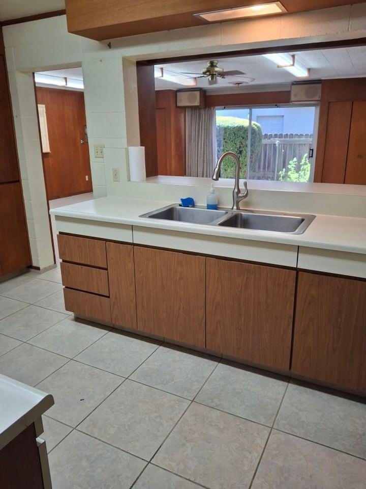 4500 Hillview Way - Photo 2 of 8