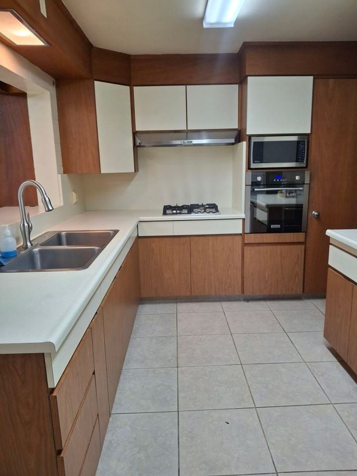 4500 Hillview Way - Photo 3 of 8