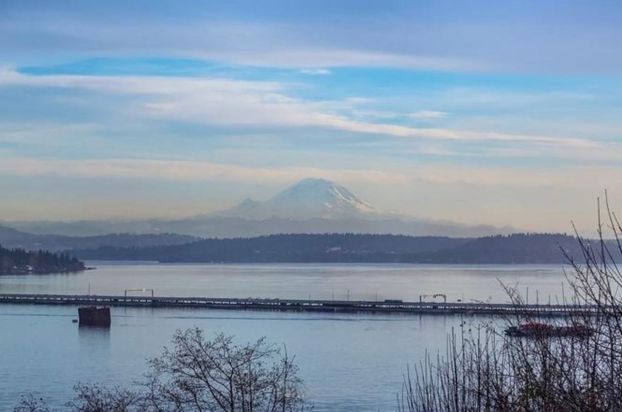 3801 49th Ave Ne - Photo 2 of 32