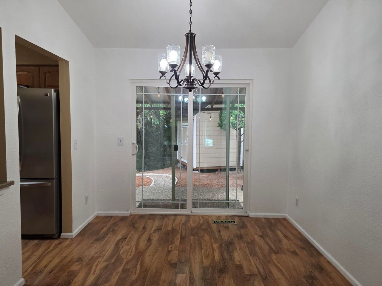 8216 Winchester Ct Nw - Photo 5 of 23
