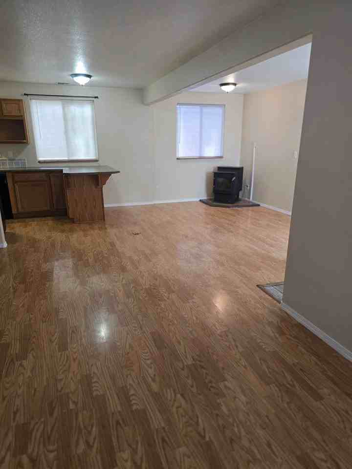 731 Sw Laurel St - Photo 5 of 14