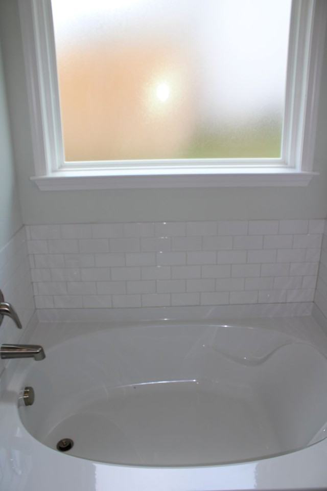 921 Holbrook Drive - Photo 4 of 50