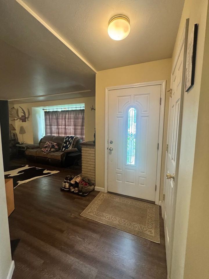 78 Shallow Brook Ln - Photo 6 of 19