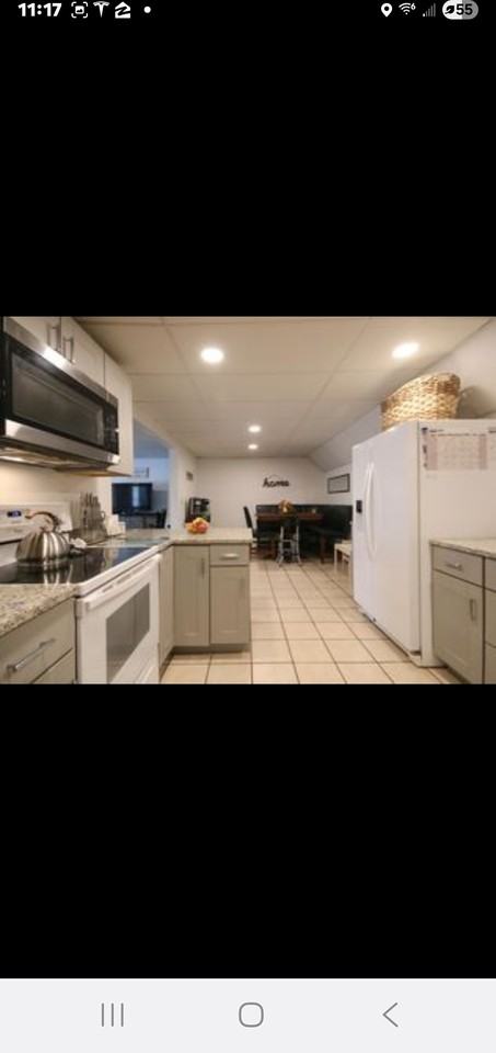 190 S Kelsey St #A - Photo 2 of 15