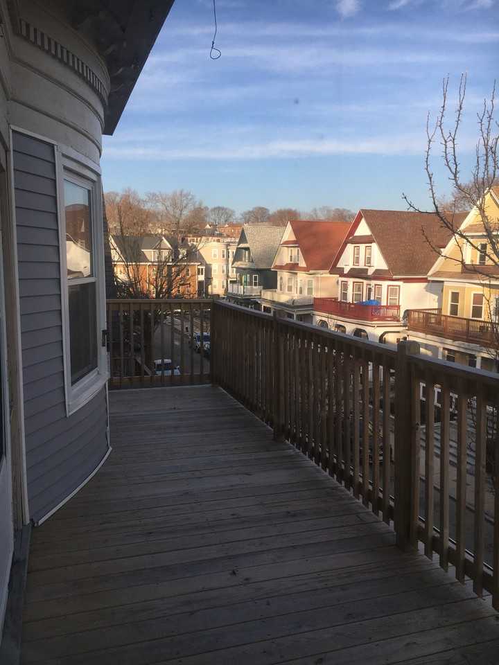 15 Harlem St #3 - Photo 5 of 5