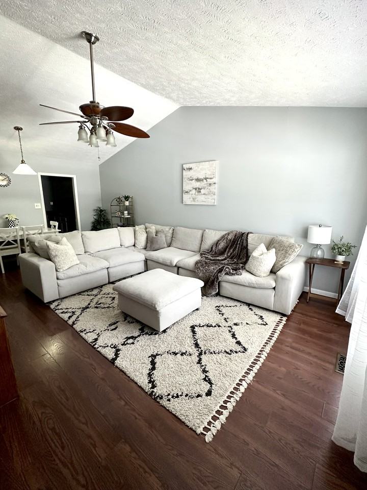 151 Villa Dr #151 - Photo 2 of 17