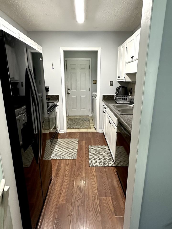 151 Villa Dr #151 - Photo 6 of 17
