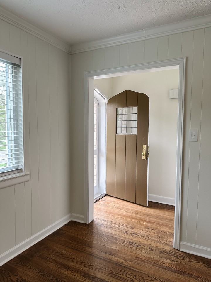 5224 Jacksboro Pike #A - Photo 3 of 21