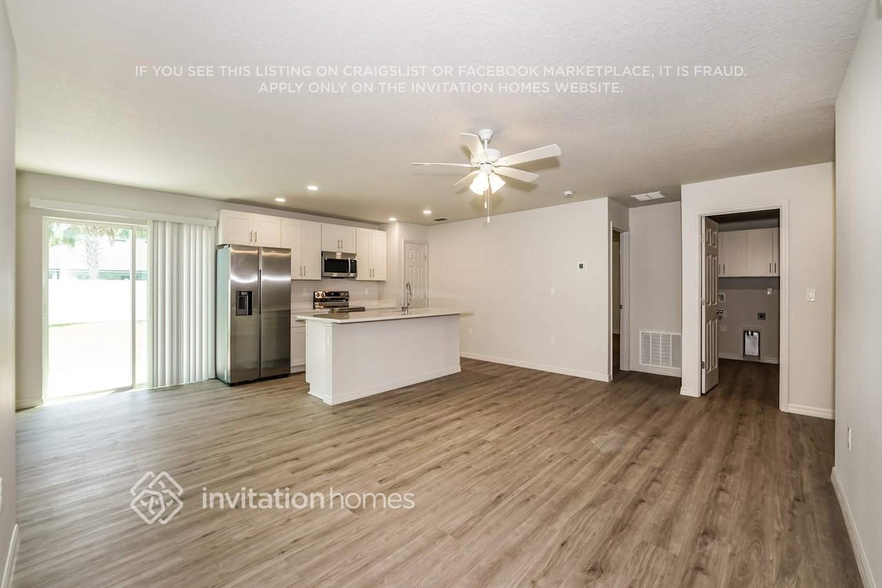 7 Pineland Ln - Photo 4 of 17