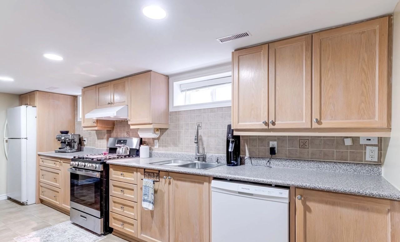 46 Ypres Road - Photo 2 of 9